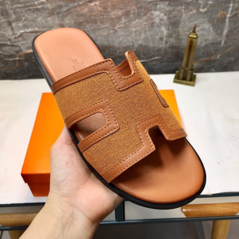 H**mes slippers